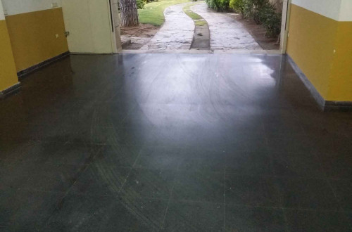 Pulir y Abrillantar Suelos de Garajes en el Baix Ebre